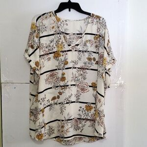 A Maurices Women's Plus Sized Top Spring Summer Cottage Core Loose Fit Size 3